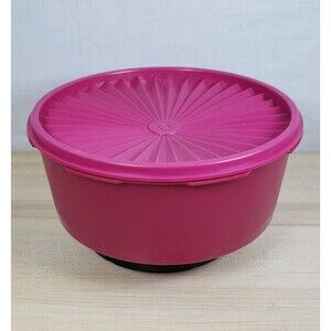 Tupperware Fuscia Servalier Stacking Cookie Canister 1.8L 7 .5 Cups with Lid